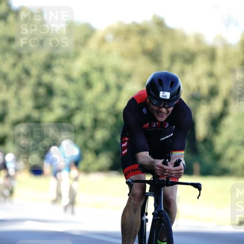 07.09.2025 - 19. Norderstedt Triathlon Michael Burmester http://msf.ph/oto/8845029 07.09.2025 16:02:55 Radfahren 372, 520, 951, 1479 meine-sportfotos.de