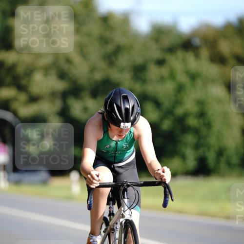 07.09.2025 - 19. Norderstedt Triathlon Michael Burmester http://msf.ph/oto/8845061 07.09.2025 10:43:12 Radfahren 124 meine-sportfotos.de