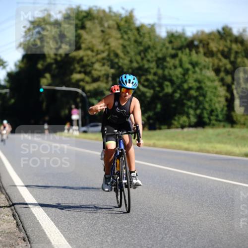 07.09.2025 - 19. Norderstedt Triathlon Michael Burmester http://msf.ph/oto/8845080 07.09.2025 10:43:18 Radfahren 62, 83, 123 meine-sportfotos.de