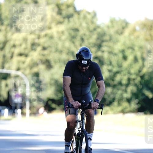07.09.2025 - 19. Norderstedt Triathlon Michael Burmester http://msf.ph/oto/8845116 07.09.2025 16:03:17 Radfahren 1442, 1582 meine-sportfotos.de
