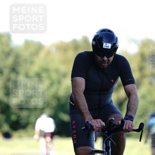 07.09.2025 - 19. Norderstedt Triathlon Michael Burmester http://msf.ph/oto/8845124 07.09.2025 16:03:17 Radfahren 1442, 1582 meine-sportfotos.de