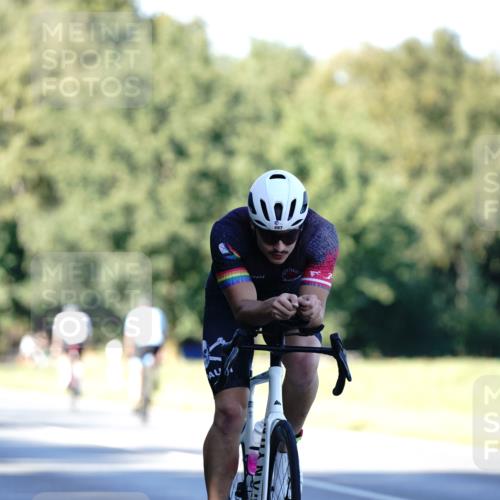 07.09.2025 - 19. Norderstedt Triathlon Michael Burmester http://msf.ph/oto/8845132 07.09.2025 16:03:20 Radfahren 497, 1442, 1625 meine-sportfotos.de