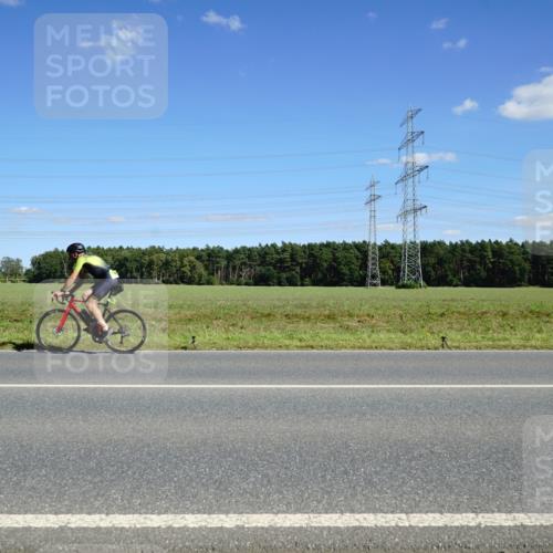 07.09.2025 - 19. Norderstedt Triathlon Michael Burmester http://msf.ph/oto/8845133 07.09.2025 14:58:19 Radfahren 1439 meine-sportfotos.de