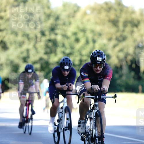 07.09.2025 - 19. Norderstedt Triathlon Michael Burmester http://msf.ph/oto/8845163 07.09.2025 16:03:28 Radfahren 371, 496, 942, 1052, 1079, 1089, 1097 meine-sportfotos.de
