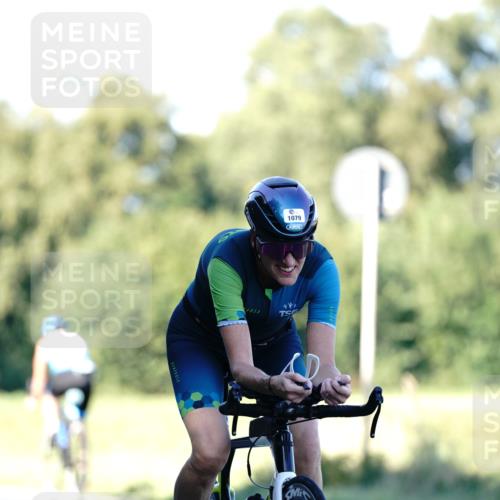 07.09.2025 - 19. Norderstedt Triathlon Michael Burmester http://msf.ph/oto/8845174 07.09.2025 16:03:31 Radfahren 371, 496, 942, 1052, 1079, 1089, 1097, 1612 meine-sportfotos.de
