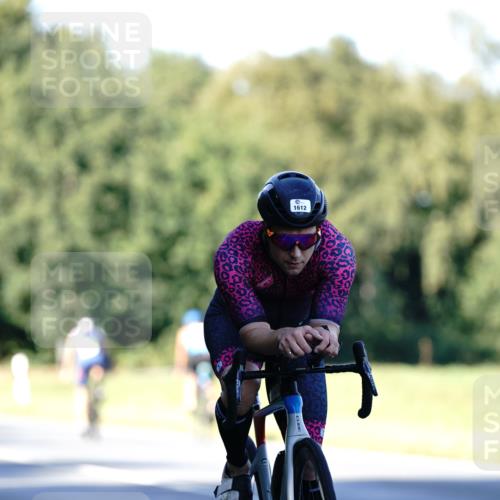 07.09.2025 - 19. Norderstedt Triathlon Michael Burmester http://msf.ph/oto/8845186 07.09.2025 16:03:33 Radfahren 371, 942, 1079, 1097, 1612 meine-sportfotos.de