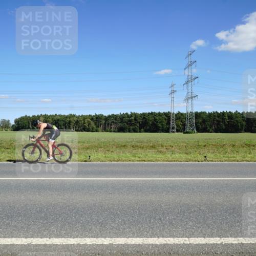 07.09.2025 - 19. Norderstedt Triathlon Michael Burmester http://msf.ph/oto/8845188 07.09.2025 14:59:35 Radfahren 458, 472 meine-sportfotos.de