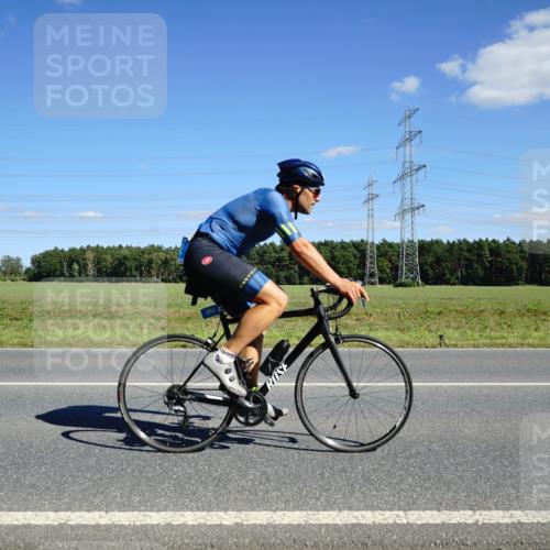 07.09.2025 - 19. Norderstedt Triathlon Michael Burmester http://msf.ph/oto/8845221 07.09.2025 15:00:12 Radfahren 382, 457 meine-sportfotos.de
