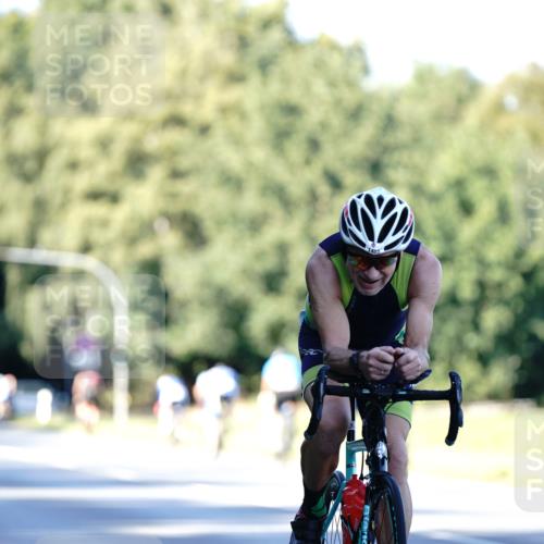 07.09.2025 - 19. Norderstedt Triathlon Michael Burmester http://msf.ph/oto/8845264 07.09.2025 16:04:02 Radfahren 509, 1455 meine-sportfotos.de