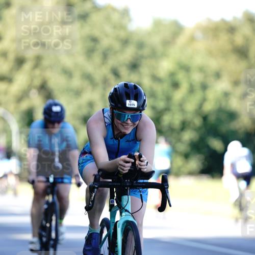 07.09.2025 - 19. Norderstedt Triathlon Michael Burmester http://msf.ph/oto/8845272 07.09.2025 16:04:06 Radfahren 1075, 1103, 1454, 1455 meine-sportfotos.de