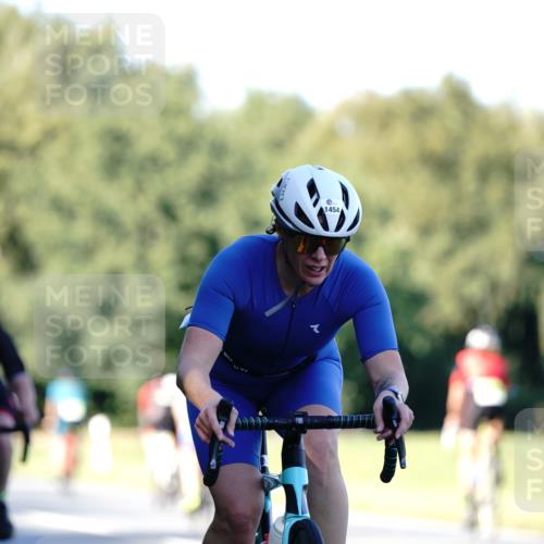 07.09.2025 - 19. Norderstedt Triathlon Michael Burmester http://msf.ph/oto/8845282 07.09.2025 16:04:08 Radfahren 1075, 1077, 1103, 1454 meine-sportfotos.de