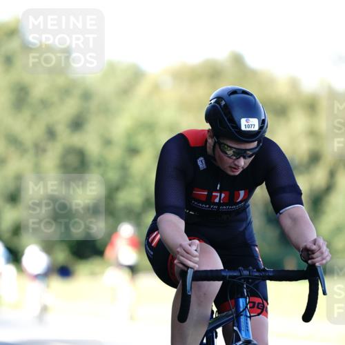 07.09.2025 - 19. Norderstedt Triathlon Michael Burmester http://msf.ph/oto/8845284 07.09.2025 16:04:09 Radfahren 1075, 1077, 1103, 1454 meine-sportfotos.de