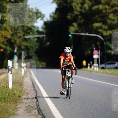07.09.2025 - 19. Norderstedt Triathlon Michael Burmester http://msf.ph/oto/8845285 07.09.2025 10:47:27 Radfahren 84 meine-sportfotos.de