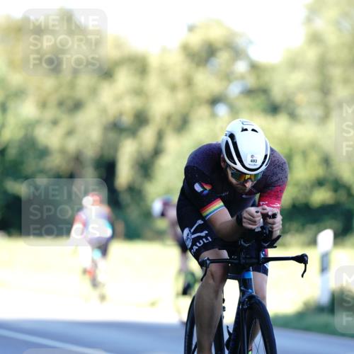 07.09.2025 - 19. Norderstedt Triathlon Michael Burmester http://msf.ph/oto/8845298 07.09.2025 16:04:27 Radfahren 493, 544, 870, 1435 meine-sportfotos.de