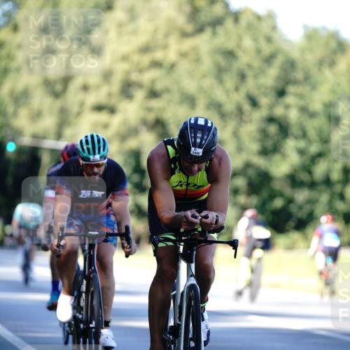 07.09.2025 - 19. Norderstedt Triathlon Michael Burmester http://msf.ph/oto/8845302 07.09.2025 16:04:29 Radfahren 493, 544, 870, 1435, 1464 meine-sportfotos.de