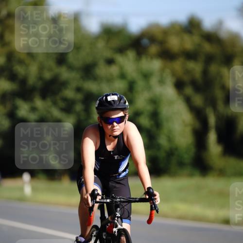 07.09.2025 - 19. Norderstedt Triathlon Michael Burmester http://msf.ph/oto/8845311 07.09.2025 10:50:29 Radfahren 122 meine-sportfotos.de