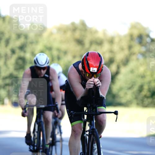 07.09.2025 - 19. Norderstedt Triathlon Michael Burmester http://msf.ph/oto/8845338 07.09.2025 16:04:40 Radfahren 534, 547, 940, 949, 1063, 1410, 1448, 1577, 1620 meine-sportfotos.de