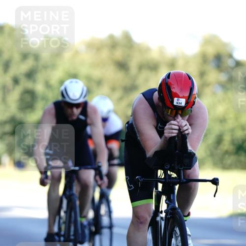 07.09.2025 - 19. Norderstedt Triathlon Michael Burmester http://msf.ph/oto/8845340 07.09.2025 16:04:40 Radfahren 534, 547, 940, 949, 1063, 1410, 1448, 1577, 1620 meine-sportfotos.de
