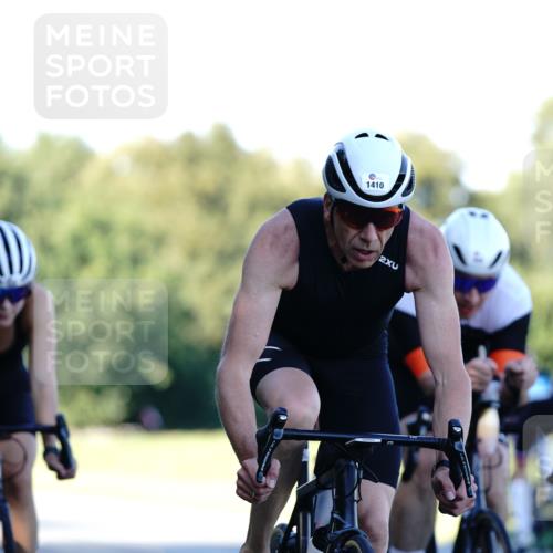 07.09.2025 - 19. Norderstedt Triathlon Michael Burmester http://msf.ph/oto/8845342 07.09.2025 16:04:41 Radfahren 534, 547, 940, 949, 1063, 1410, 1448, 1577, 1620 meine-sportfotos.de