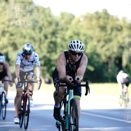 07.09.2025 - 19. Norderstedt Triathlon Michael Burmester http://msf.ph/oto/8845352 07.09.2025 16:04:47 Radfahren 376, 918, 924, 1427, 1553 meine-sportfotos.de
