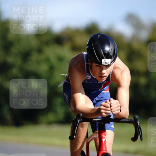 07.09.2025 - 19. Norderstedt Triathlon Michael Burmester http://msf.ph/oto/8845359 07.09.2025 11:01:56 Radfahren 1163, 1165 meine-sportfotos.de