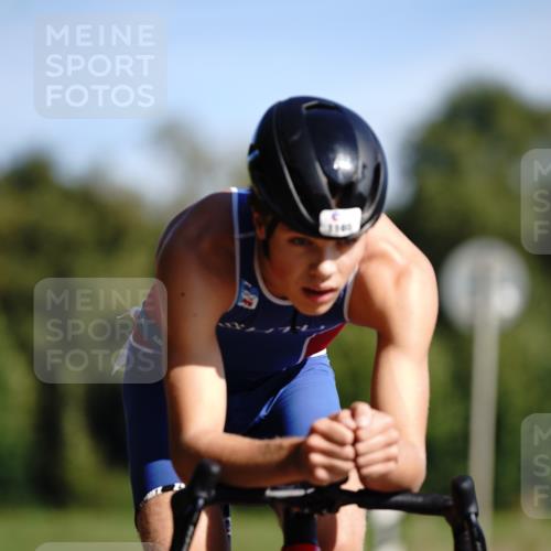 07.09.2025 - 19. Norderstedt Triathlon Michael Burmester http://msf.ph/oto/8845361 07.09.2025 11:01:56 Radfahren 1163, 1165 meine-sportfotos.de