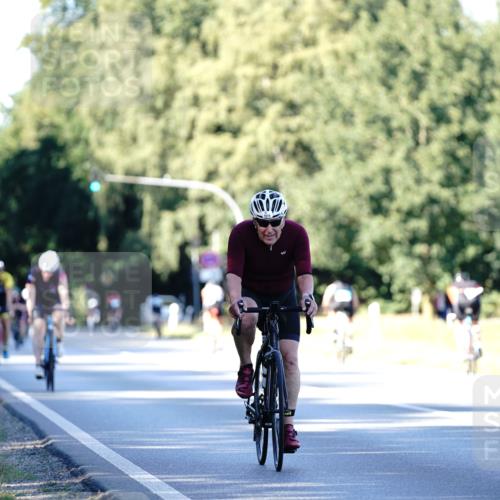 07.09.2025 - 19. Norderstedt Triathlon Michael Burmester http://msf.ph/oto/8845364 07.09.2025 16:04:56 Radfahren 1515 meine-sportfotos.de