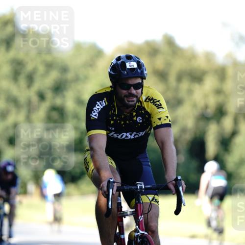 07.09.2025 - 19. Norderstedt Triathlon Michael Burmester http://msf.ph/oto/8845388 07.09.2025 16:05:04 Radfahren 548, 549, 935, 1093, 1096, 1539, 1557 meine-sportfotos.de