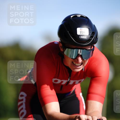 07.09.2025 - 19. Norderstedt Triathlon Michael Burmester http://msf.ph/oto/8845397 07.09.2025 11:03:20 Radfahren 231, 1335 meine-sportfotos.de