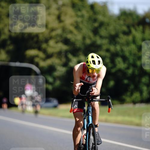 07.09.2025 - 19. Norderstedt Triathlon Michael Burmester http://msf.ph/oto/8845437 07.09.2025 11:03:50 Radfahren 1176 meine-sportfotos.de