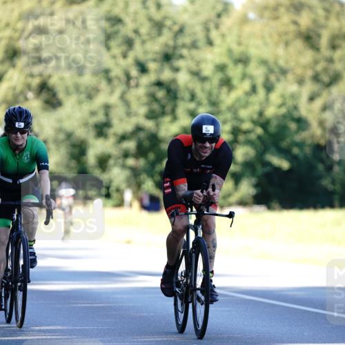 07.09.2025 - 19. Norderstedt Triathlon Michael Burmester http://msf.ph/oto/8845438 07.09.2025 16:05:22 Radfahren 466, 525, 897 meine-sportfotos.de