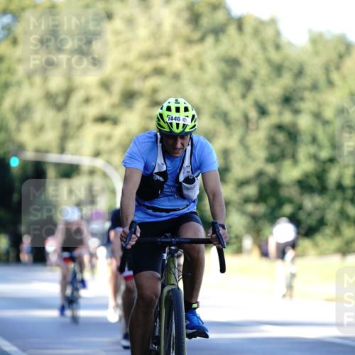 07.09.2025 - 19. Norderstedt Triathlon Michael Burmester http://msf.ph/oto/8845453 07.09.2025 16:05:24 Radfahren 466, 525, 546, 897, 1053, 1091, 1446 meine-sportfotos.de