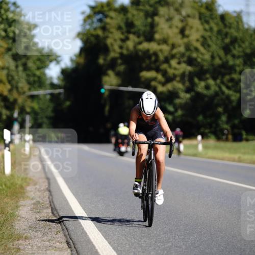 07.09.2025 - 19. Norderstedt Triathlon Michael Burmester http://msf.ph/oto/8845476 07.09.2025 11:04:09 Radfahren 1160, 1196 meine-sportfotos.de