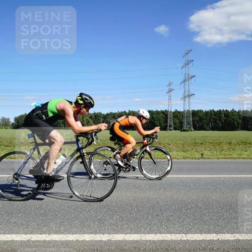 07.09.2025 - 19. Norderstedt Triathlon Michael Burmester http://msf.ph/oto/8845492 07.09.2025 15:01:34 Radfahren 417, 460 meine-sportfotos.de