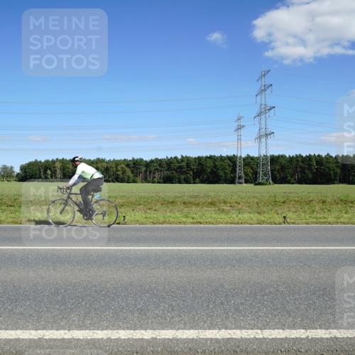 07.09.2025 - 19. Norderstedt Triathlon Michael Burmester http://msf.ph/oto/8845518 07.09.2025 15:01:58 Radfahren 441 meine-sportfotos.de