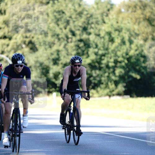 07.09.2025 - 19. Norderstedt Triathlon Michael Burmester http://msf.ph/oto/8845530 07.09.2025 16:05:35 Radfahren 923, 1084, 1092, 1411, 1549, 1550, 1564, 1569, 1630, 1631 meine-sportfotos.de