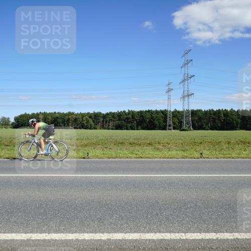 07.09.2025 - 19. Norderstedt Triathlon Michael Burmester http://msf.ph/oto/8845531 07.09.2025 15:02:13 Radfahren 478, 1496, 1502 meine-sportfotos.de
