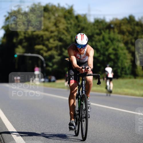 07.09.2025 - 19. Norderstedt Triathlon Michael Burmester http://msf.ph/oto/8845539 07.09.2025 11:05:21 Radfahren 1174, 1227 meine-sportfotos.de