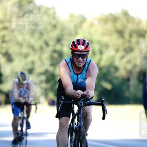 07.09.2025 - 19. Norderstedt Triathlon Michael Burmester http://msf.ph/oto/8845545 07.09.2025 16:05:36 Radfahren 903, 1092, 1411, 1549, 1550, 1564, 1569, 1630, 1631 meine-sportfotos.de
