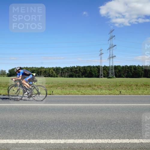 07.09.2025 - 19. Norderstedt Triathlon Michael Burmester http://msf.ph/oto/8845570 07.09.2025 15:02:28 Radfahren  meine-sportfotos.de