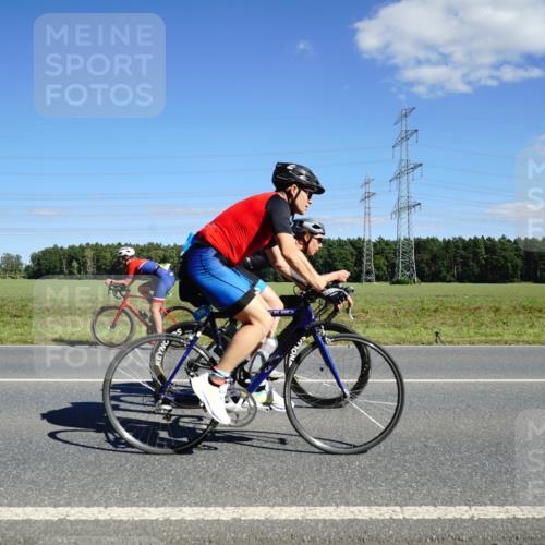 07.09.2025 - 19. Norderstedt Triathlon Michael Burmester http://msf.ph/oto/8845579 07.09.2025 15:02:35 Radfahren 374, 450, 1422 meine-sportfotos.de