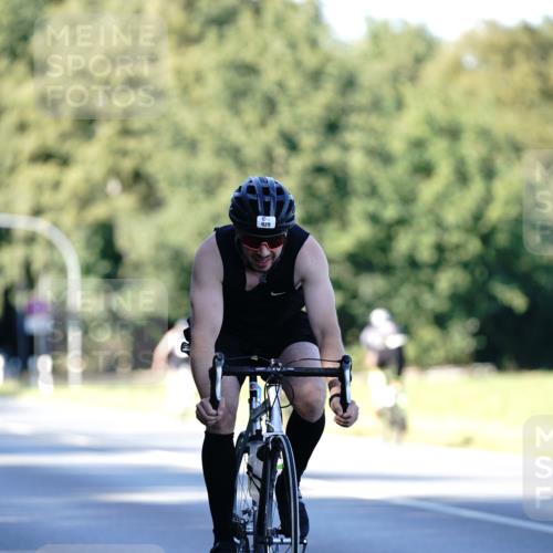 07.09.2025 - 19. Norderstedt Triathlon Michael Burmester http://msf.ph/oto/8845590 07.09.2025 16:05:42 Radfahren 362, 521, 864, 903, 929, 1603 meine-sportfotos.de