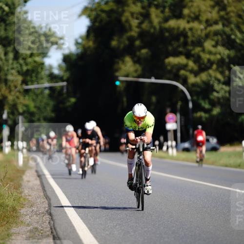 07.09.2025 - 19. Norderstedt Triathlon Michael Burmester http://msf.ph/oto/8845603 07.09.2025 11:06:24 Radfahren 200, 1208 meine-sportfotos.de