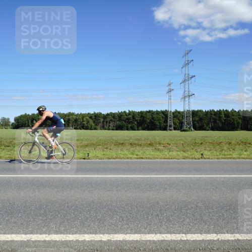 07.09.2025 - 19. Norderstedt Triathlon Michael Burmester http://msf.ph/oto/8845611 07.09.2025 15:03:00 Radfahren  meine-sportfotos.de