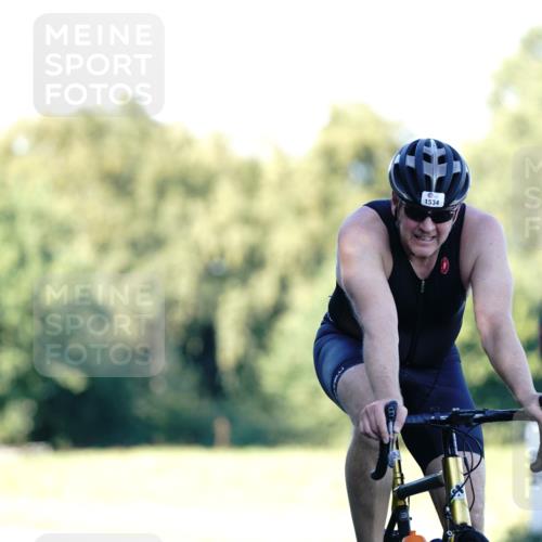 07.09.2025 - 19. Norderstedt Triathlon Michael Burmester http://msf.ph/oto/8845655 07.09.2025 16:06:01 Radfahren 418, 878, 886, 889, 890, 1534 meine-sportfotos.de