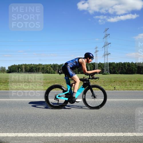 07.09.2025 - 19. Norderstedt Triathlon Michael Burmester http://msf.ph/oto/8845656 07.09.2025 15:03:39 Radfahren 365, 379, 1482 meine-sportfotos.de