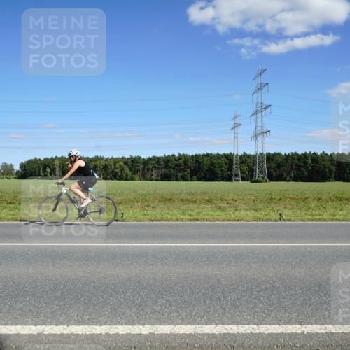 07.09.2025 - 19. Norderstedt Triathlon Michael Burmester http://msf.ph/oto/8845658 07.09.2025 15:03:41 Radfahren 365, 1482 meine-sportfotos.de