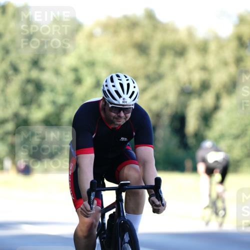 07.09.2025 - 19. Norderstedt Triathlon Michael Burmester http://msf.ph/oto/8845682 07.09.2025 16:06:16 Radfahren 531, 931, 1581 meine-sportfotos.de
