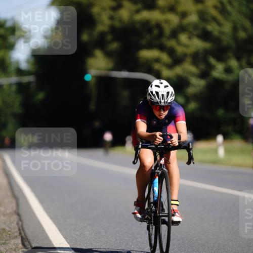 07.09.2025 - 19. Norderstedt Triathlon Michael Burmester http://msf.ph/oto/8845724 07.09.2025 11:07:46 Radfahren 1175, 1177 meine-sportfotos.de