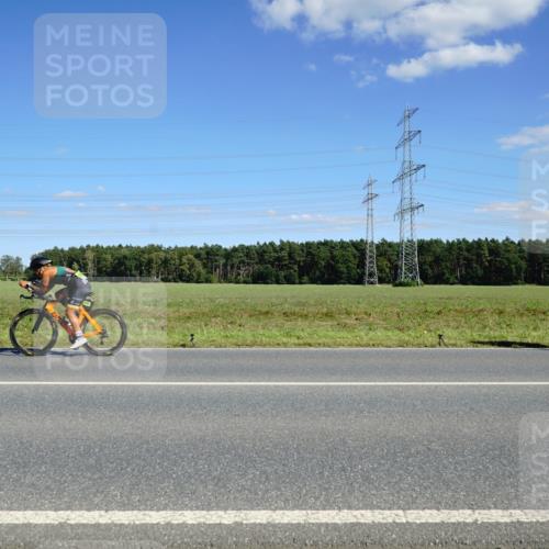 07.09.2025 - 19. Norderstedt Triathlon Michael Burmester http://msf.ph/oto/8845738 07.09.2025 15:04:22 Radfahren 399, 888 meine-sportfotos.de